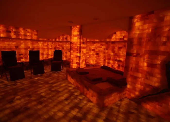 Отель Vitalis By Amedia 4*